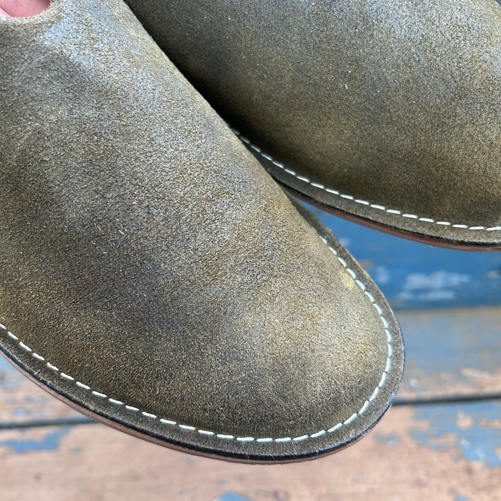WP STANDARD Mr Grumpy Slipper - Picture 8 of 11